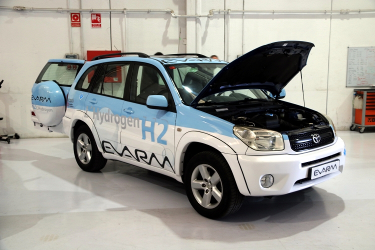 First green hydrogen vehicle in Spain created by EVARM on March 30, 2022 (by Àlex Recolons)